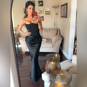 House of CB Black strapless Persephone corset dress in size small w/ larger cup